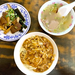 新竹北區｜哈囉炸醬麵｜滷味才是本體