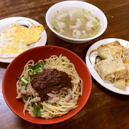 新竹竹北｜28乾麵(原光明小吃店)｜20年在地人中式早午餐