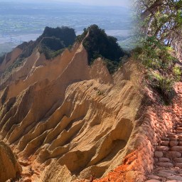 苗栗三義｜火炎山步道｜惡地大峽谷．山風狂烈窄稜陡坡